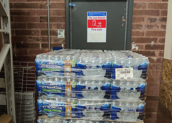 30 Times People Decided Safety Regulations Were Guidelines, Not Rules 30 Times People Decided Safety Regulations Were Guidelines, Not Rules