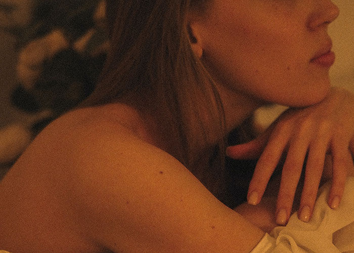 People Claim These Things Can Be Considered Cheating (30 Posts) People Claim These Things Can Be Considered Cheating (30 Posts)