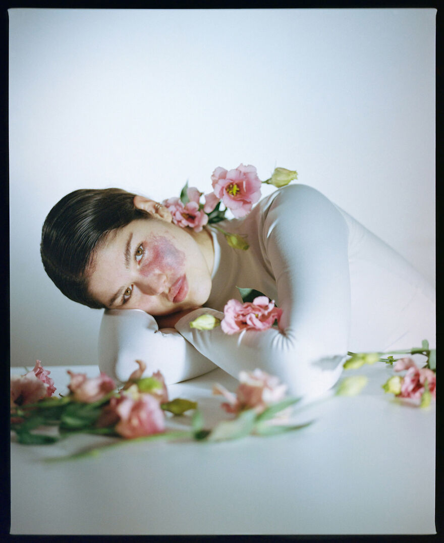 The Independent Photographer Has Announced The Most Moving Color Photographs Taken By Photographers From Around The World (10 Pics) The Independent Photographer Has Announced The Most Moving Color Photographs Taken By Photographers From Around The World (10 Pics)