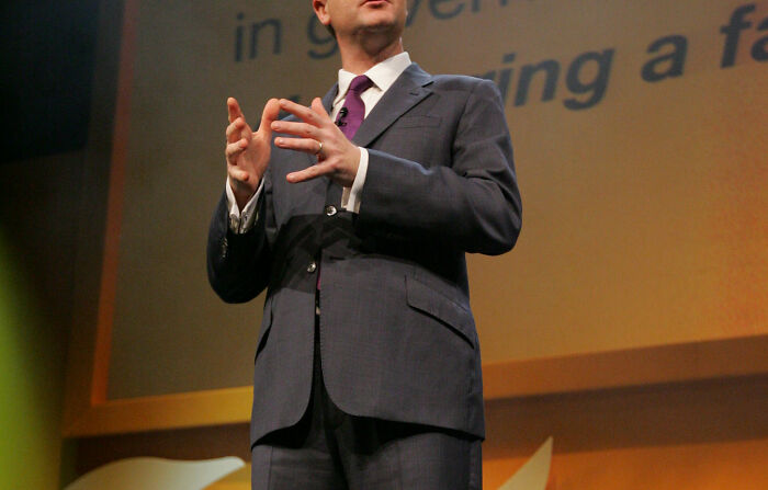 Person Asks A Question &#8220;What Modern Trend Do You Absolutely Hate?&#8221;, And 30 People Online Deliver