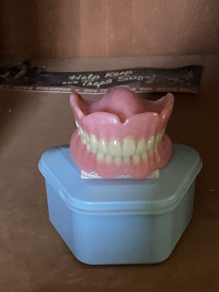 Hey Pandas, Share The Most Confusing Item In Your Home (Closed) Hey Pandas, Share The Most Confusing Item In Your Home (Closed)