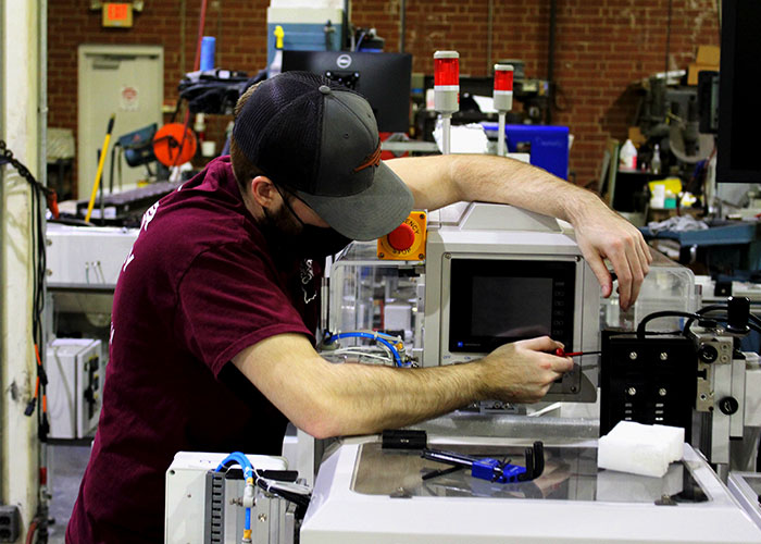 30 People Reveal The Most Surprising Transformations They&#8217;ve Seen From Former Classmates At High School Reunions