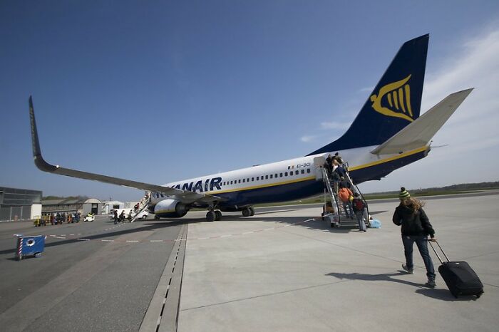 Someone Asks: “What Are Facts About Your Job That The General Public Has No Idea About?” And 30 Folks Online Deliver Someone Asks: “What Are Facts About Your Job That The General Public Has No Idea About?” And 30 Folks Online Deliver