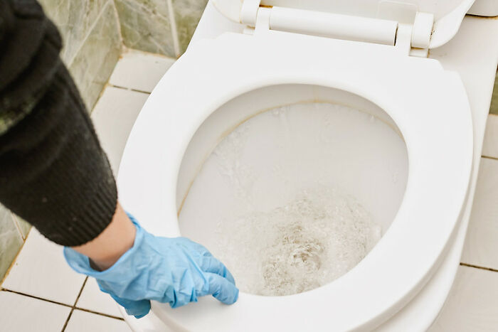 30 Unexpected Habits People Learnt In Jail And Still Do In Their Everyday Life, As Shared In This Online Community 30 Unexpected Habits People Learnt In Jail And Still Do In Their Everyday Life, As Shared In This Online Community