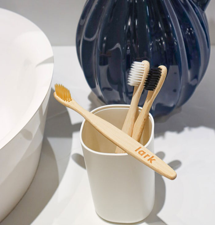 50 Hotel Workers Share The Red Flags To Look Out For During Your Next Stay 50 Hotel Workers Share The Red Flags To Look Out For During Your Next Stay