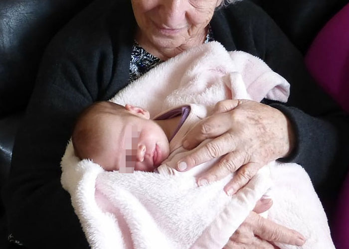 Racist Parents Secretly Test Their Grandkid’s DNA Because They Don’t Like Their Son’s Wife, Drama Ensues Racist Parents Secretly Test Their Grandkid’s DNA Because They Don’t Like Their Son’s Wife, Drama Ensues