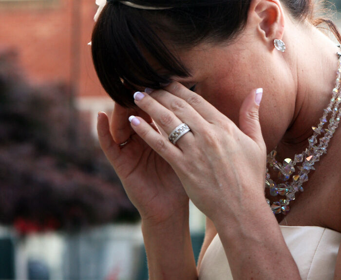 Person Asks “What’s A ‘Fun Fact’ That Isn’t Fun At All?” And 30 Folks Deliver