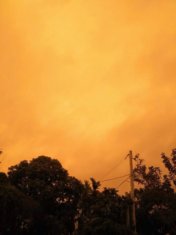 Hey Pandas, Post Some Of The Wild Weather Pics You’ve Taken Hey Pandas, Post Some Of The Wild Weather Pics You’ve Taken