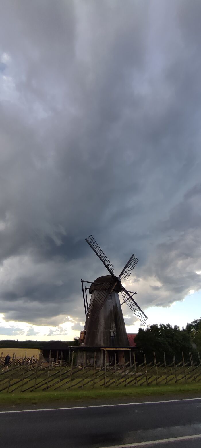 Hey Pandas, Post Some Of The Wild Weather Pics You’ve Taken Hey Pandas, Post Some Of The Wild Weather Pics You’ve Taken