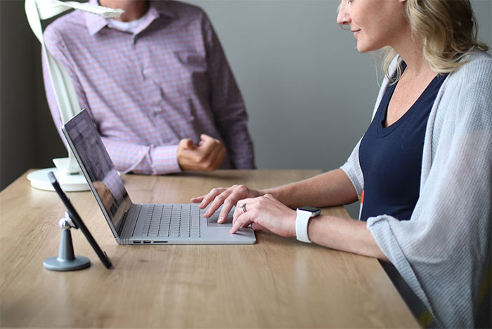 Recruiters Reveal How Job Candidates Instantly Lost Any Chances Of Getting The Job (30 Answers) Recruiters Reveal How Job Candidates Instantly Lost Any Chances Of Getting The Job (30 Answers)