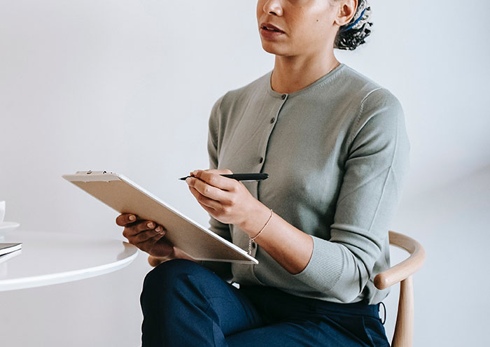 Recruiters Reveal How Job Candidates Instantly Lost Any Chances Of Getting The Job (30 Answers) Recruiters Reveal How Job Candidates Instantly Lost Any Chances Of Getting The Job (30 Answers)