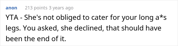 A Tall Passenger Asks Woman To Raise Her Seat Because It’s Pressing Their Knees, Woman Refuses, Plane Drama Ensues A Tall Passenger Asks Woman To Raise Her Seat Because It’s Pressing Their Knees, Woman Refuses, Plane Drama Ensues
