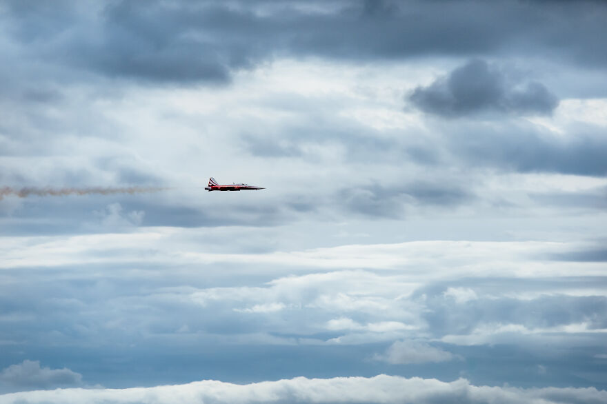 I Captured The Perfection Of Aerial Geometry And Trajectories Performed By The Swiss Aerobatic Team Patrouille Suisse (40 Pics)
