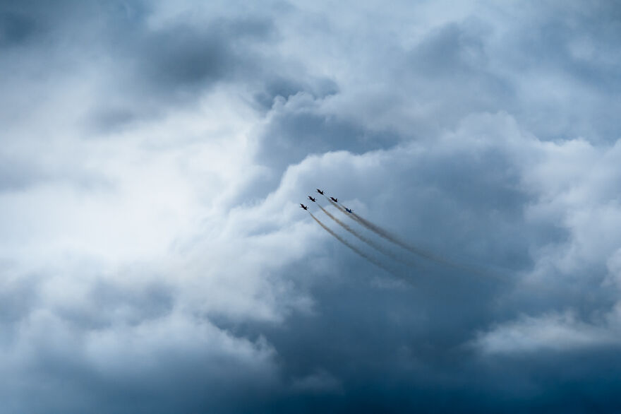 I Captured The Perfection Of Aerial Geometry And Trajectories Performed By The Swiss Aerobatic Team Patrouille Suisse (40 Pics)