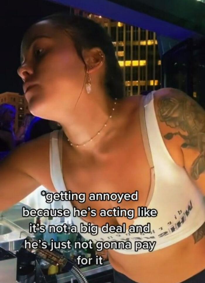 Bartender Shares How She Deals With Unpaying Customers, And The Internet Is Congratulating Her On Her Good Problem-Solving Skills Bartender Shares How She Deals With Unpaying Customers, And The Internet Is Congratulating Her On Her Good Problem-Solving Skills