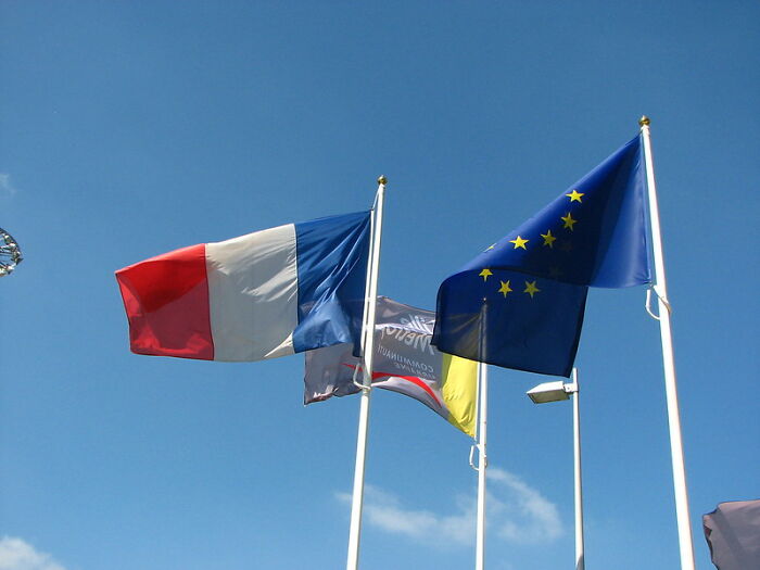 40 Bizarre, Uplifting, Or Straight Up Chucklesome, Yet Unlikely Personal Stories As Shared Online That Are Very Much True