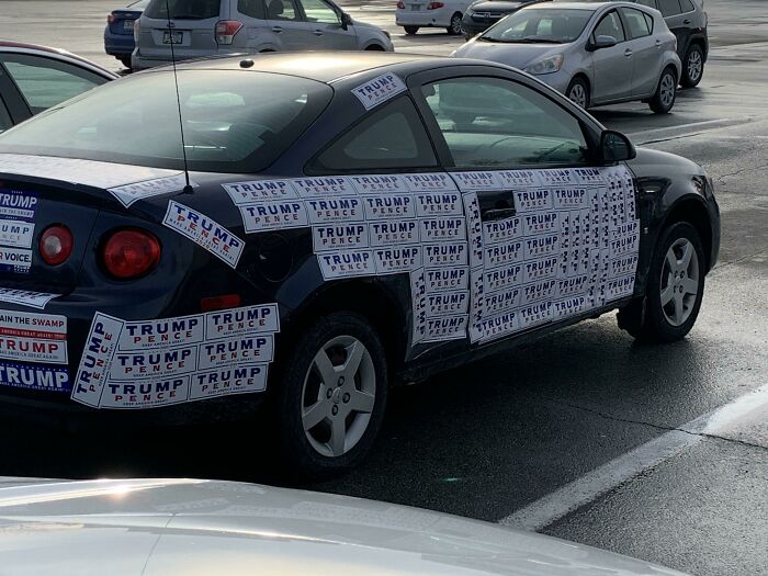 “Awful Taste And Awful Execution”: 35 Hilarious Pics From This Online Thread “Awful Taste And Awful Execution”: 35 Hilarious Pics From This Online Thread