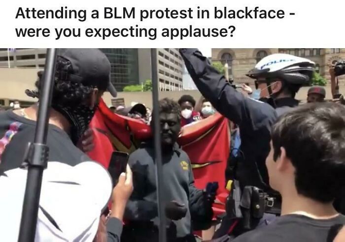 “Awful Taste And Awful Execution”: 35 Hilarious Pics From This Online Thread “Awful Taste And Awful Execution”: 35 Hilarious Pics From This Online Thread