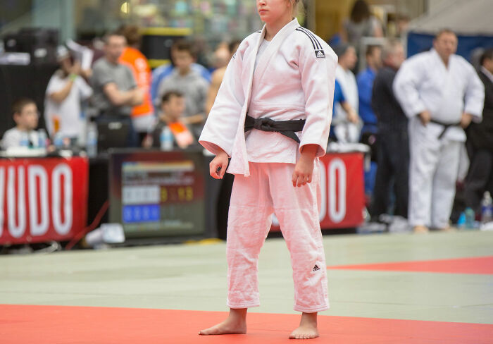 Person Wonders “What Is The Best Case Of ‘You Just Picked A Fight With The Wrong Person’ That You’ve Witnessed?” And 30 Netizens Reply Person Wonders “What Is The Best Case Of ‘You Just Picked A Fight With The Wrong Person’ That You’ve Witnessed?” And 30 Netizens Reply