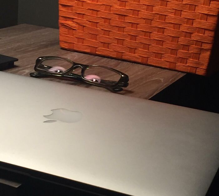 50 Accidental Optical Illusions People Captured On Their Cameras 50 Accidental Optical Illusions People Captured On Their Cameras