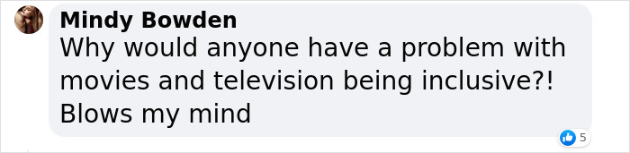 “Fat Like Me. Black Like Me. Beautiful Like Me”: Lizzo Recalls The Role Model She Wanted As A Kid During Emmys Speech “Fat Like Me. Black Like Me. Beautiful Like Me”: Lizzo Recalls The Role Model She Wanted As A Kid During Emmys Speech