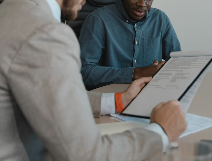 “We Are In 2022”: Recruiter At Google Lists 5 Things Your Resume Absolutely Doesn’t Need “We Are In 2022”: Recruiter At Google Lists 5 Things Your Resume Absolutely Doesn’t Need