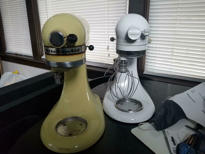 50 Times People Hit The Jackpot While Thrifting In Goodwill Bins And Had To Brag About It In This Online Group 50 Times People Hit The Jackpot While Thrifting In Goodwill Bins And Had To Brag About It In This Online Group