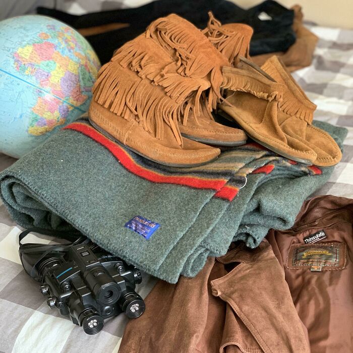 50 Times People Hit The Jackpot While Thrifting In Goodwill Bins And Had To Brag About It In This Online Group 50 Times People Hit The Jackpot While Thrifting In Goodwill Bins And Had To Brag About It In This Online Group