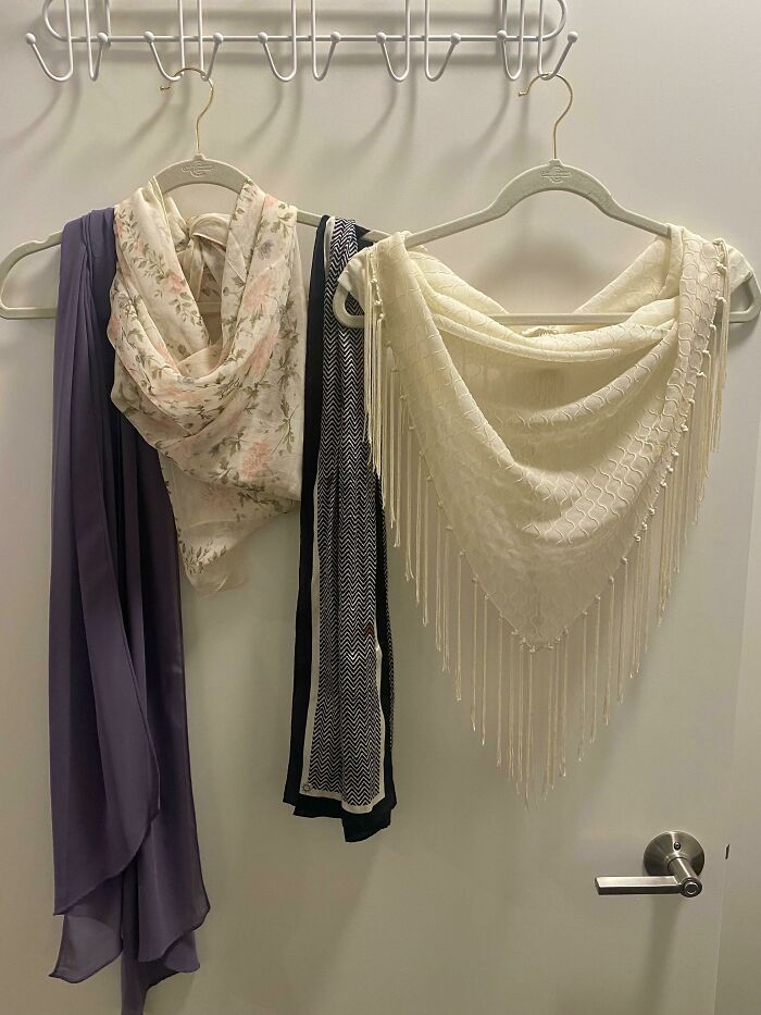 50 Times People Hit The Jackpot While Thrifting In Goodwill Bins And Had To Brag About It In This Online Group 50 Times People Hit The Jackpot While Thrifting In Goodwill Bins And Had To Brag About It In This Online Group