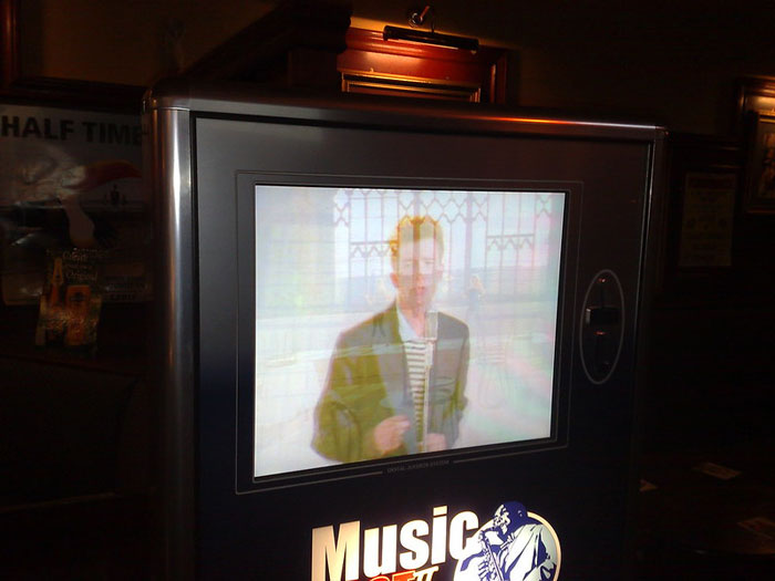 “Today I Messed Up”: 25 Parents Share Their Funny Parenting Incidents