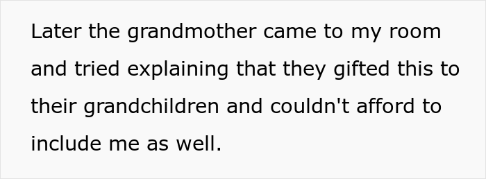 16 Y.O. Daughter Disappointed With Her Father As He Did Not Invite Her On His New Family’s Paris Vacation, Gets Called A Jerk 16 Y.O. Daughter Disappointed With Her Father As He Did Not Invite Her On His New Family’s Paris Vacation, Gets Called A Jerk