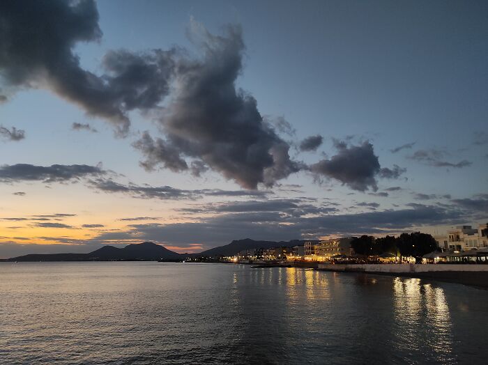 Hey Pandas, What’s A Photo You Took With Your Phone That Seems Professional? (Closed) Hey Pandas, What’s A Photo You Took With Your Phone That Seems Professional? (Closed)