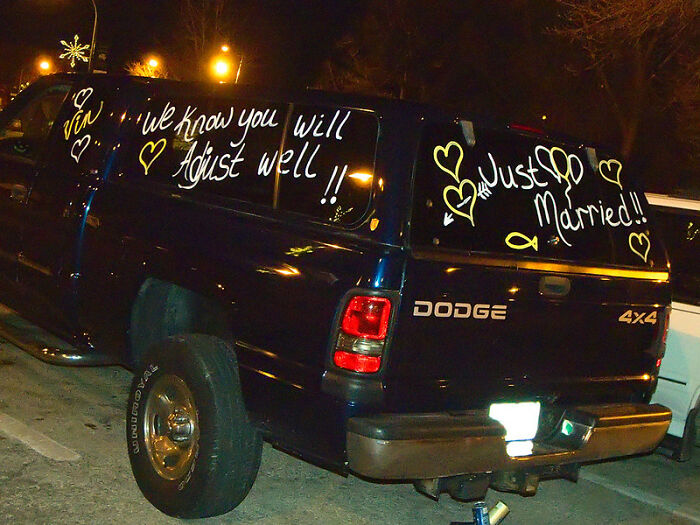 27 Stories Of Future Spouses Who Were Left Or Practically Left At The Altar, As Told By Folks In This Online Community 27 Stories Of Future Spouses Who Were Left Or Practically Left At The Altar, As Told By Folks In This Online Community