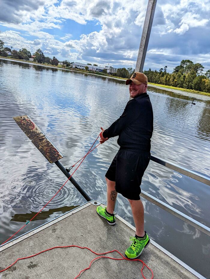 This Community Is Dedicated To Magnet Fishing, And Here Are 35 Things They Found Underwater That Shouldn’t Have Been There This Community Is Dedicated To Magnet Fishing, And Here Are 35 Things They Found Underwater That Shouldn’t Have Been There