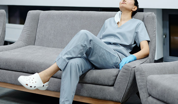 35 Doctors Share Some Of The Most Disturbing And Disgusting Things They’ve Witnessed At Work