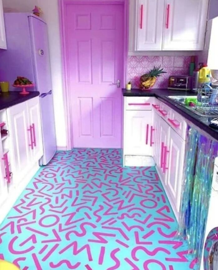 35 Of The Most Awful Homes Shared On The ‘That’s It, I’m Home Shaming’ Facebook Group (New Pics) 35 Of The Most Awful Homes Shared On The ‘That’s It, I’m Home Shaming’ Facebook Group (New Pics)