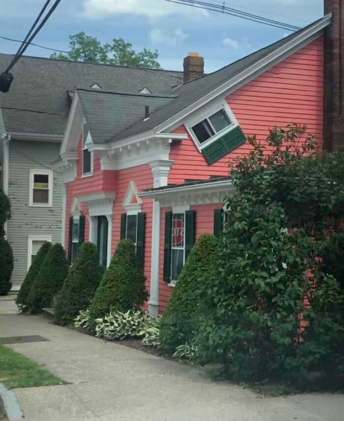 35 Of The Most Awful Homes Shared On The ‘That’s It, I’m Home Shaming’ Facebook Group (New Pics) 35 Of The Most Awful Homes Shared On The ‘That’s It, I’m Home Shaming’ Facebook Group (New Pics)