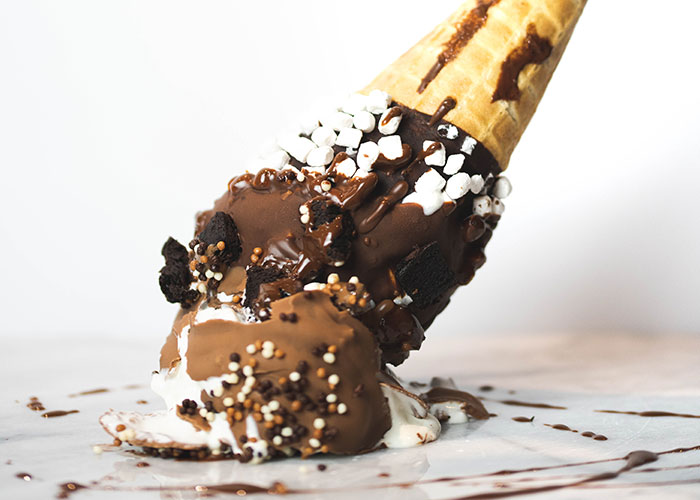 30 People Share The Funniest Things They’ve Heard Their Partners Say In Their Sleep 30 People Share The Funniest Things They’ve Heard Their Partners Say In Their Sleep