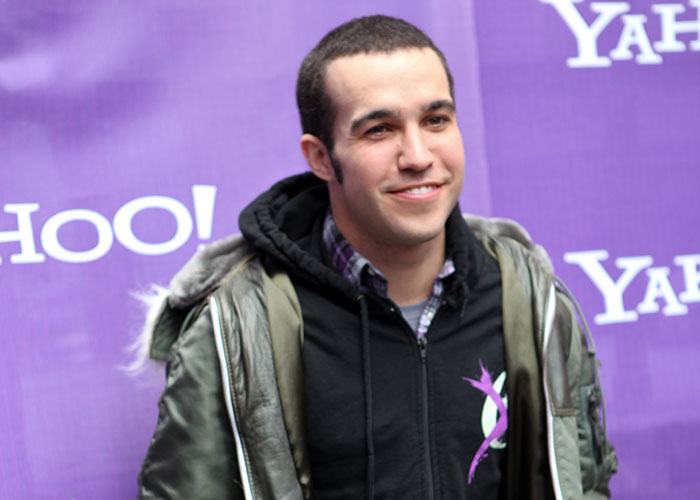 40 Times People Regretted Meeting Celebrities In Real Life Due To It Getting Awkward 40 Times People Regretted Meeting Celebrities In Real Life Due To It Getting Awkward