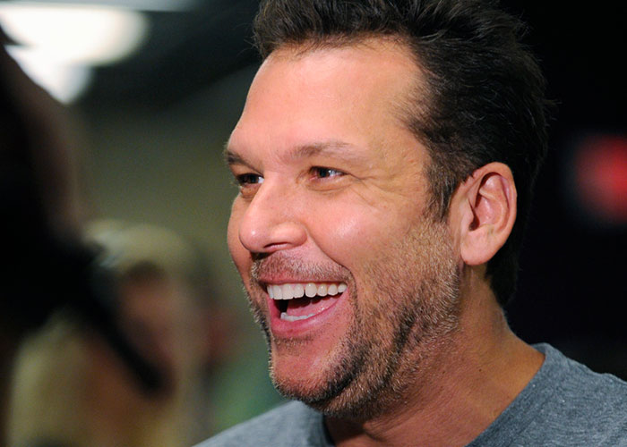 40 Times People Regretted Meeting Celebrities In Real Life Due To It Getting Awkward 40 Times People Regretted Meeting Celebrities In Real Life Due To It Getting Awkward