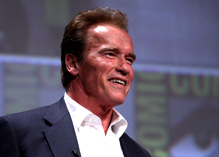 40 Times People Regretted Meeting Celebrities In Real Life Due To It Getting Awkward 40 Times People Regretted Meeting Celebrities In Real Life Due To It Getting Awkward