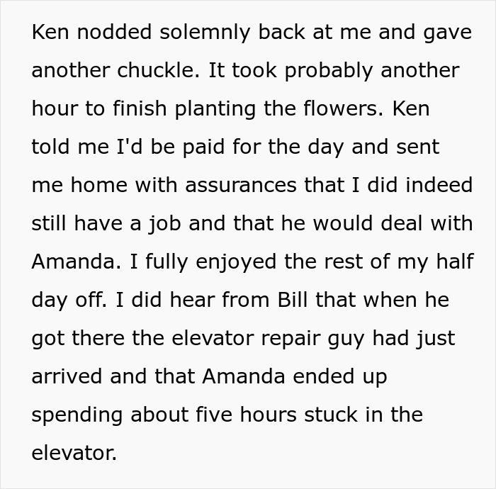 Manager “Left Hanging” In Elevator For 5 Hours With A Full Bladder After Her Employee Couldn’t Help Her Because Of Her Own Absurd Rules Manager “Left Hanging” In Elevator For 5 Hours With A Full Bladder After Her Employee Couldn’t Help Her Because Of Her Own Absurd Rules