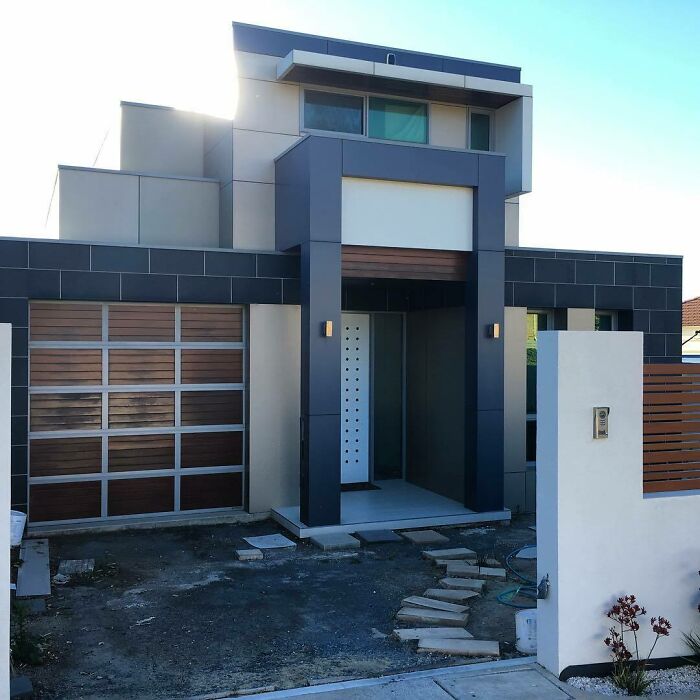 Someone Is Documenting Ugly Houses They See Around Adelaide, And These 35 Do Not Disappoint Someone Is Documenting Ugly Houses They See Around Adelaide, And These 35 Do Not Disappoint