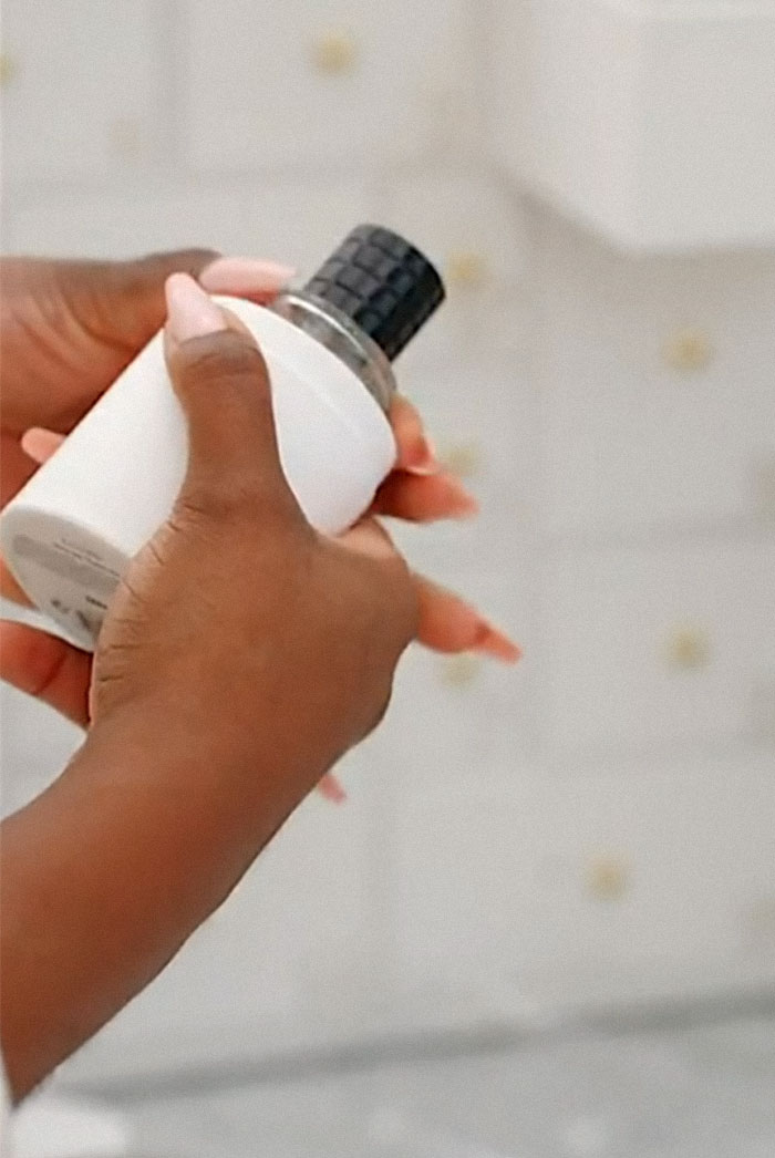 “Day 24 Should Have Been A Full Refund!”: The Internet Slams Dior After Woman Shows What’s Inside Their $3,500 Advent Calendar “Day 24 Should Have Been A Full Refund!”: The Internet Slams Dior After Woman Shows What’s Inside Their $3,500 Advent Calendar