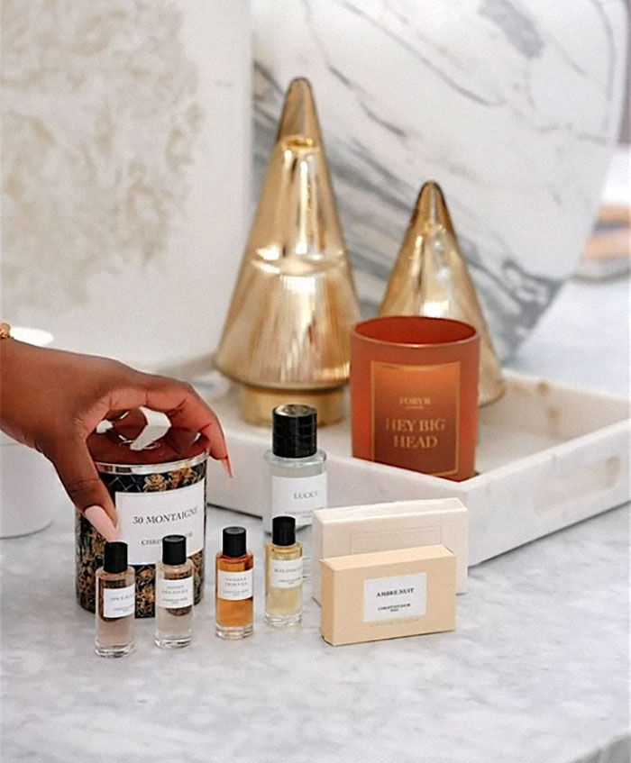 “Day 24 Should Have Been A Full Refund!”: The Internet Slams Dior After Woman Shows What’s Inside Their $3,500 Advent Calendar “Day 24 Should Have Been A Full Refund!”: The Internet Slams Dior After Woman Shows What’s Inside Their $3,500 Advent Calendar