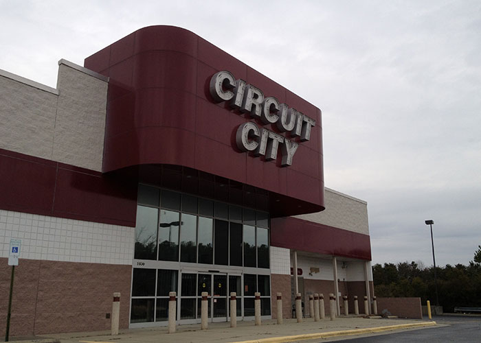 30 Times People Made The Worst Business Decisions Ever, As Shared In This Online Thread 30 Times People Made The Worst Business Decisions Ever, As Shared In This Online Thread