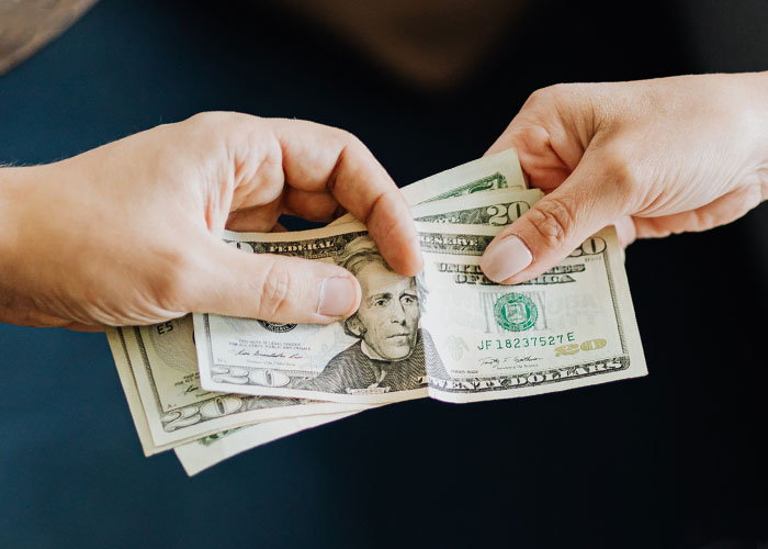 30 Times People Made The Worst Business Decisions Ever, As Shared In This Online Thread 30 Times People Made The Worst Business Decisions Ever, As Shared In This Online Thread