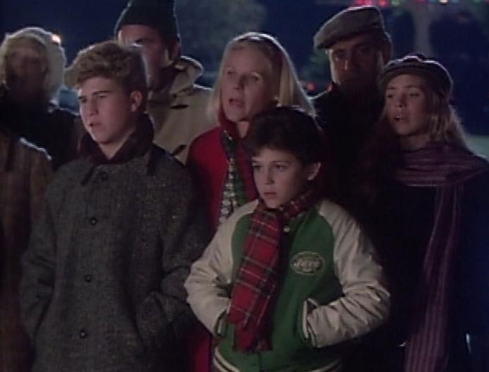 To Pass The Time, Here Are 80 Best Christmas Episodes You Can Watch To Pass The Time, Here Are 80 Best Christmas Episodes You Can Watch