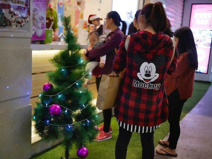 This Online Group Roasts Shameless Rip Offs Of Famous Brands, Here Are 45 Of The Worst Offenders (New Pics) This Online Group Roasts Shameless Rip Offs Of Famous Brands, Here Are 45 Of The Worst Offenders (New Pics)