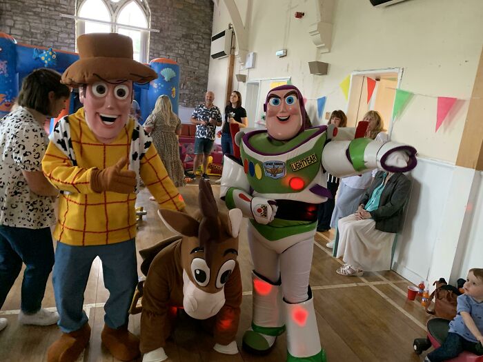 This Online Group Roasts Shameless Rip Offs Of Famous Brands, Here Are 45 Of The Worst Offenders (New Pics) This Online Group Roasts Shameless Rip Offs Of Famous Brands, Here Are 45 Of The Worst Offenders (New Pics)